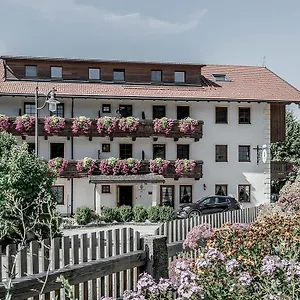 Schneiderwirt Guest house